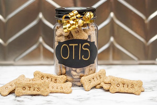 3 Paws Kitchen Personalized Dog Treats- Mason Jar Pet Gift - 3 Paws Kitchen