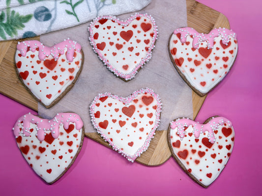 Valentine Dog Gift Set – 6 Heart Cookies + Red Bandana, 4-Ingredient Treats