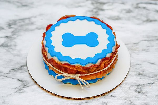 3 Paws Kitchen Dog Cake- 4"inch Sweet Potato and Bacon - 3 Paws Kitchen