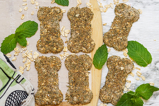 Healthy Dog Treats Breath Freshening Mint & Parsley Pet Gift for Dog Lovers