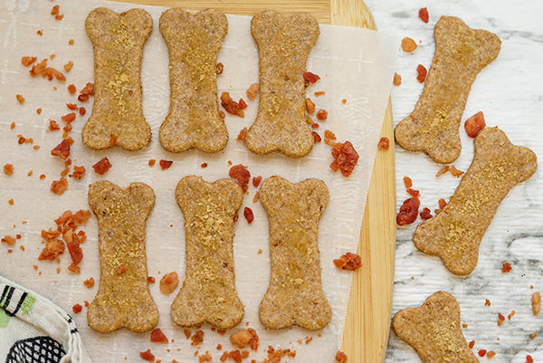Healthy Dog Treats- “Cheesy” Bacon Bone Biscuits Pet gift for Dog Lovers